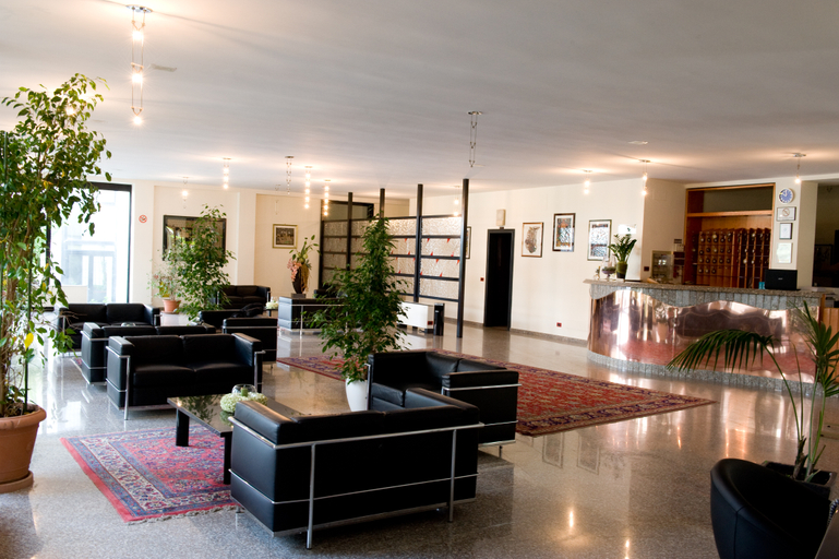 Public Area 3, Hotel90, Bari