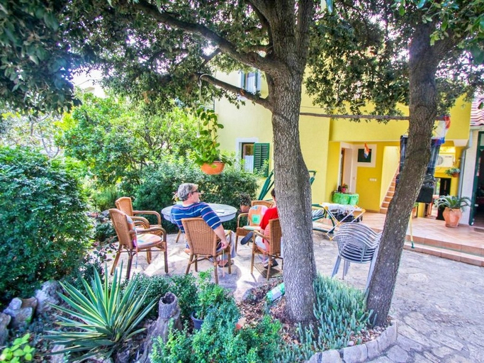 Family & Kids 4, Apartments Irena, Zadar