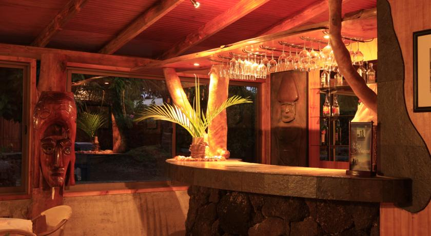 Public Area 2, Vai Moana, ísla de Pascua