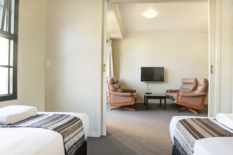 Bedroom 2, Harbourview Apartment Hotel (Arrow on Spencer), Melbourne