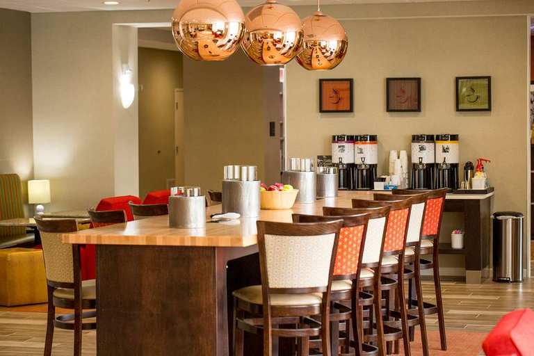 Food & Drinks 5, Hampton Inn Mcpherson, McPherson