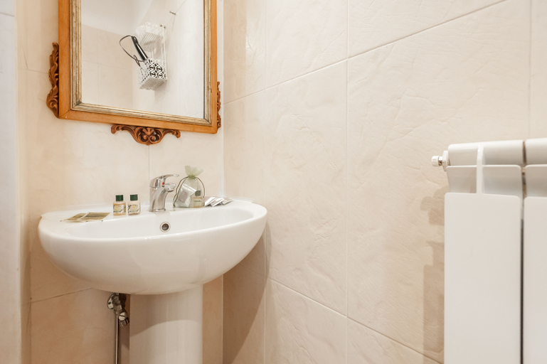 Bathroom 3, B&B Francesco Redi, Arezzo