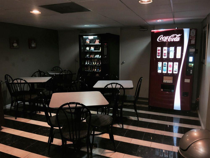 Others 5, Econo Lodge Villa Rica, Carroll