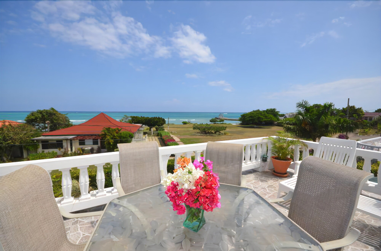 Primrose Path, Silver Sands 5 BR,