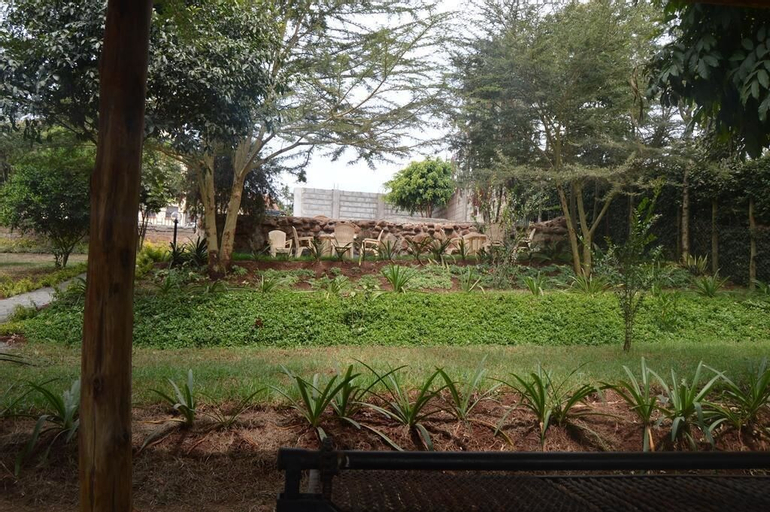Jari Inn Bistro, Kajiado West