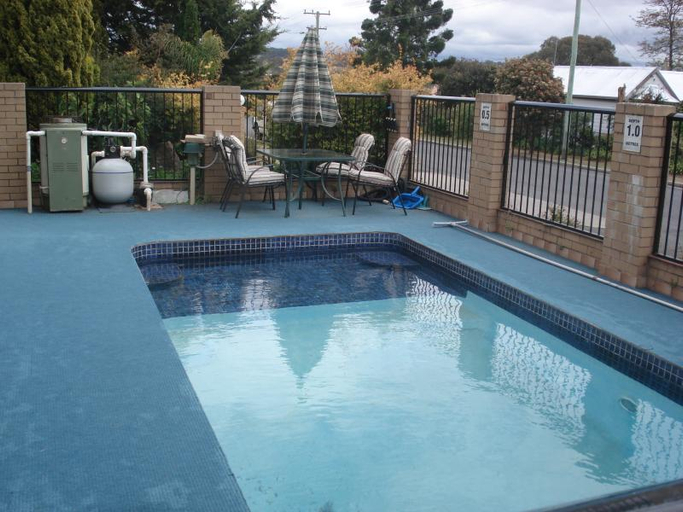 Sport & Beauty 5, Settlers Motor Inn, Tenterfield