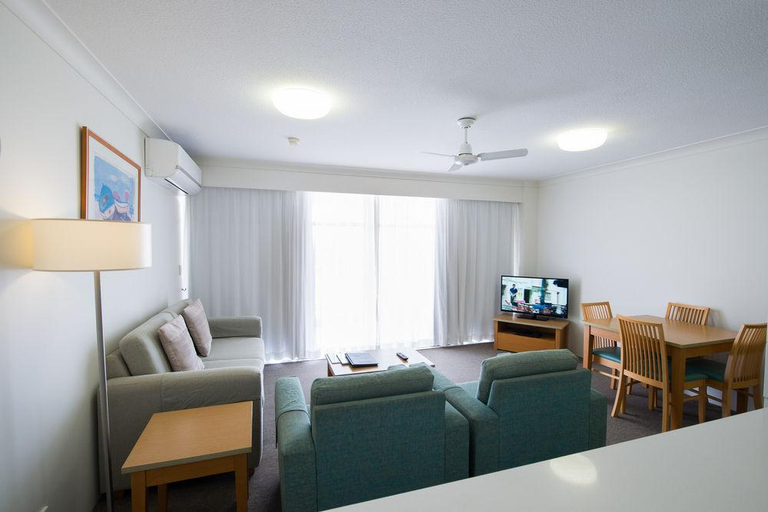 Bedroom, Beachcomber International Resort, Gold Coast