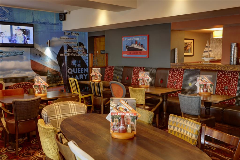 Food & Drinks 4, The Titan, West Dunbartonshire