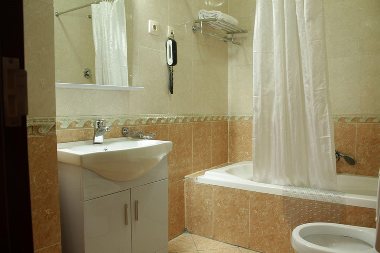 Bathroom, Debre Damo Hotel, Addis Abeba
