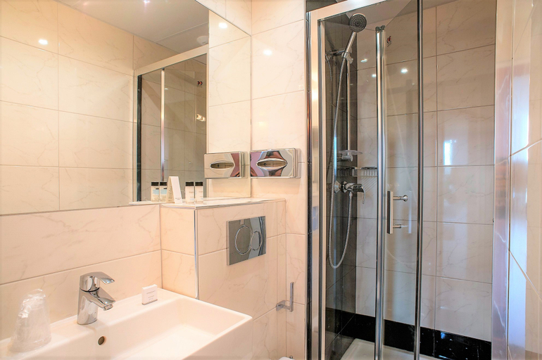 Bathroom 4, Hotel Olympic Paris Boulogne by Patrick Hayat, Hauts-de-Seine