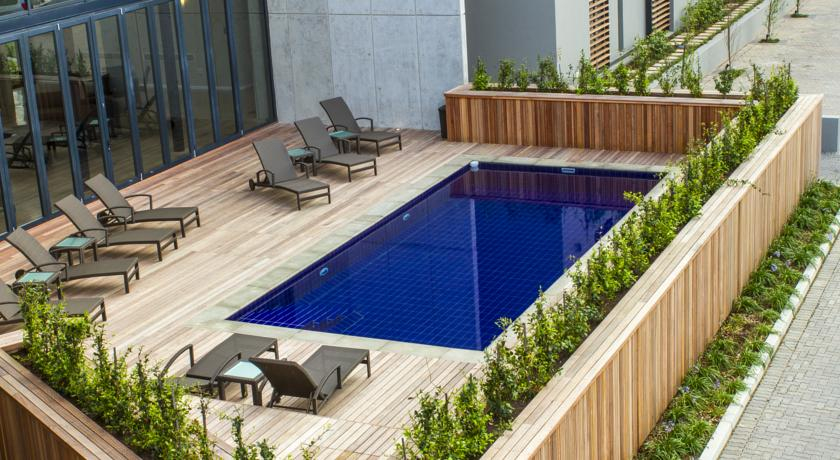 Sport & Beauty 2, Royal St Andrews Hotel, Cacadu