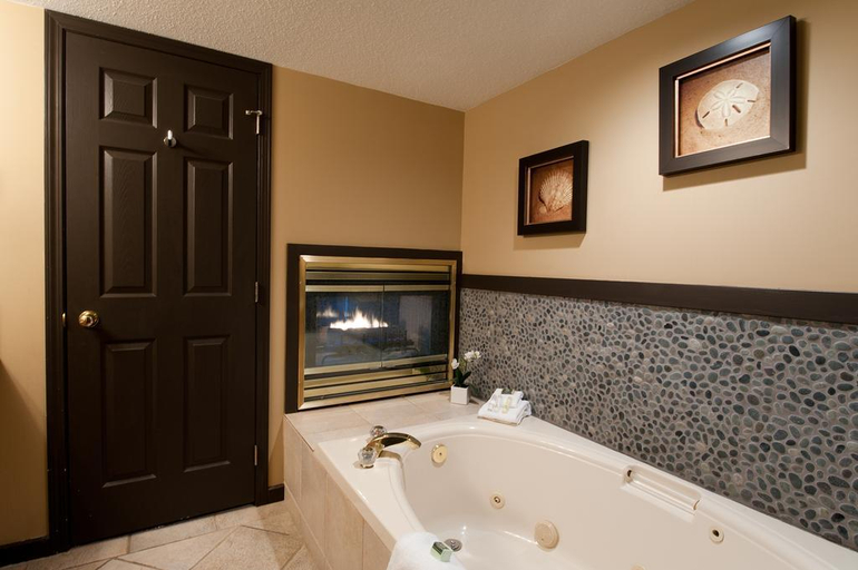 Bathroom, Pacific Shores Resort and Spa, Nanaimo