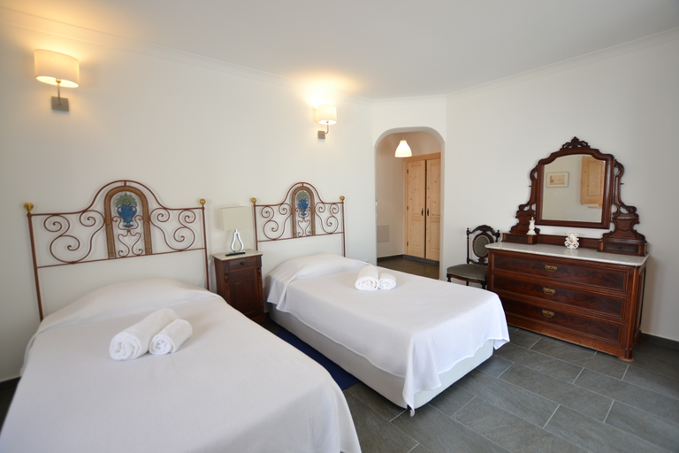 Bedroom 3, Casa das Rendufas, Torres Novas