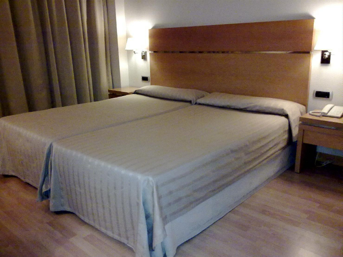 Bedroom 2, Reston Valdemoro, Madrid
