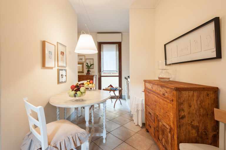 Others 5, B&B Francesco Redi, Arezzo