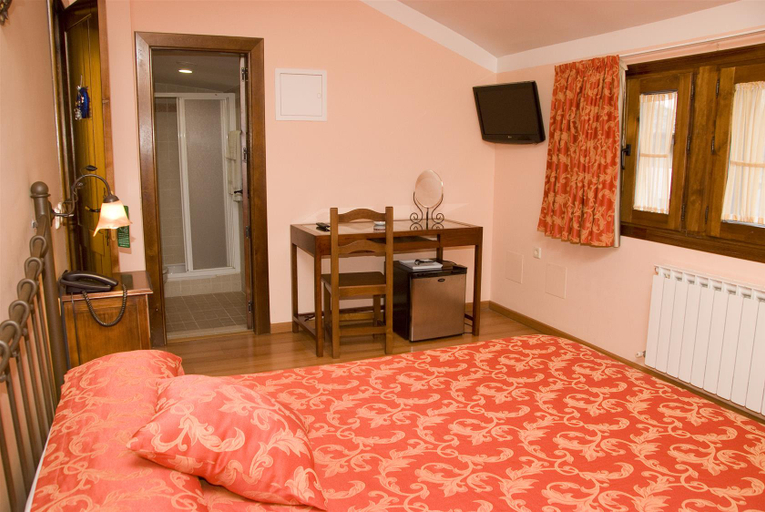 Bedroom 4, Palaterna, Guadalajara
