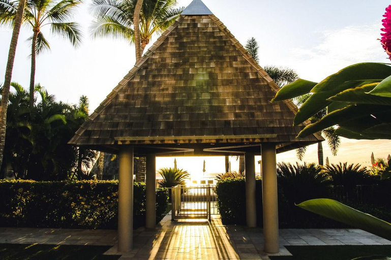 Exterior & Views 2, Chateau Royal Beach Resort and Spa, Nouméa