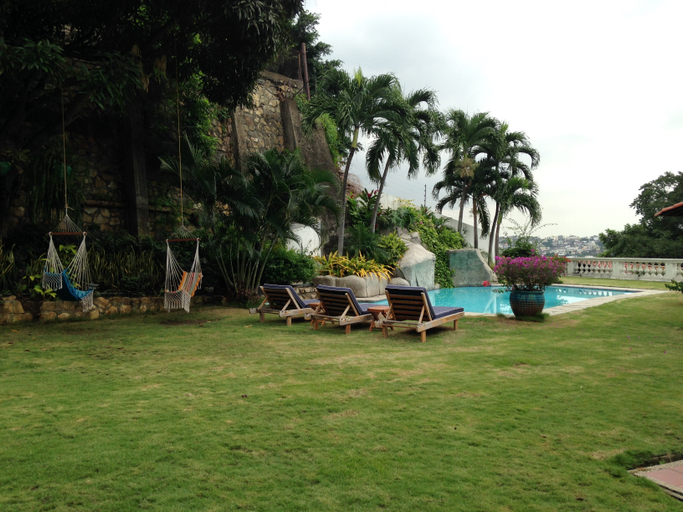 Exterior & Views 3, Nazu House Hotel, Guayaquil