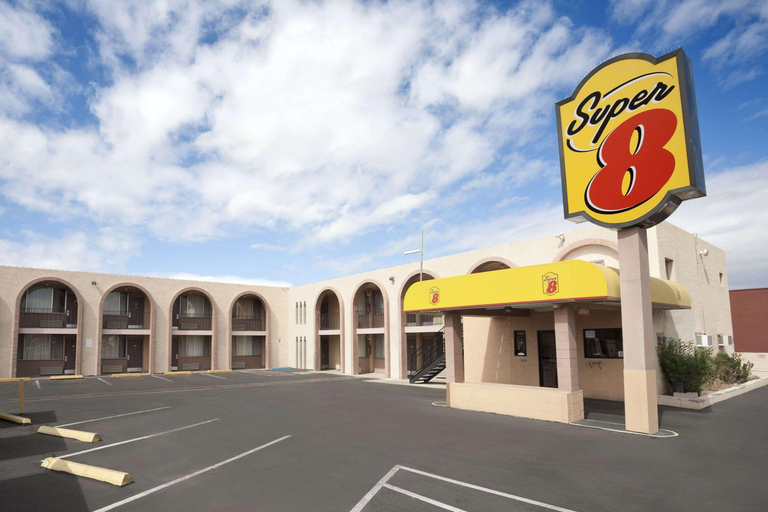 Exterior & Views 2, Motel 6 Tucson, AZ - East Williams Center, Pima