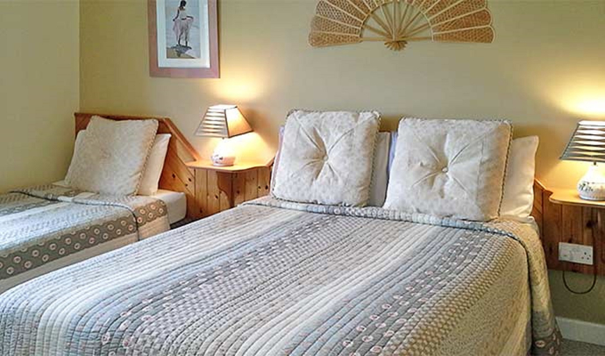 Bedroom 4, Fern Rock