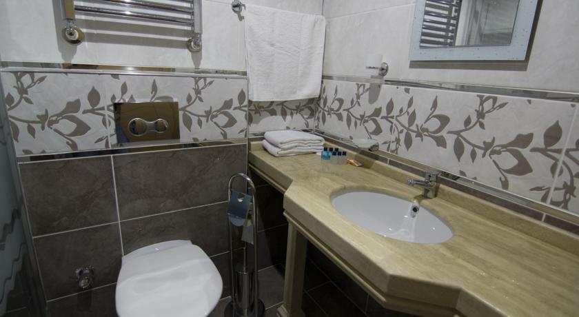 Bathroom 4, Reyyan Hotel, Fatih