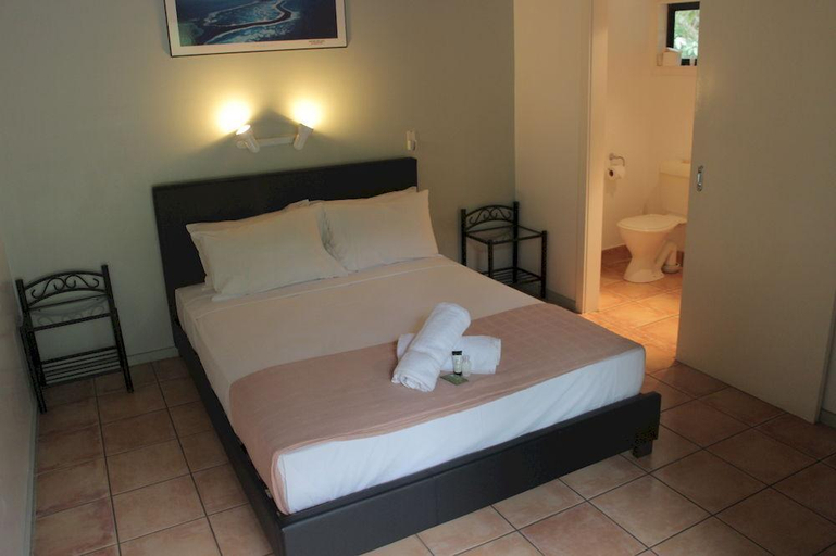 Bedroom 3, PKs Jungle Village, Douglas