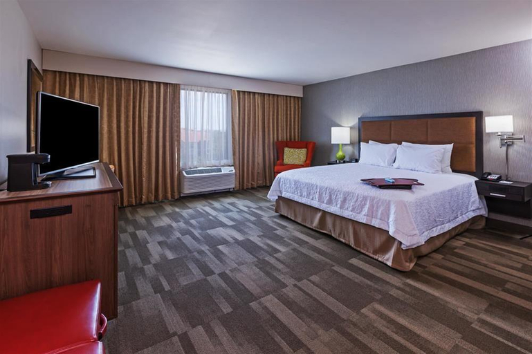 Bedroom 3, Hampton Inn & Suites Georgetown/Austin North, Williamson