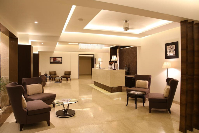 Public Area 4, Lemon Tree Hotel Candolim Goa, North Goa