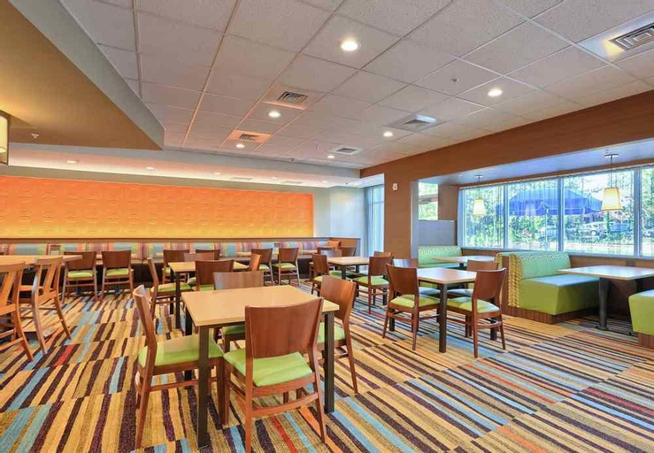Public Area 3, Fairfield Inn & Suites Philadelphia Willow Grove, Montgomery