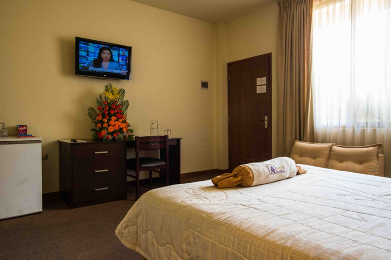 Bedroom 3, Anteus, Cercado