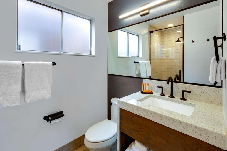 Bathroom 4, Hotel Becket BW Signature Collection, El Dorado