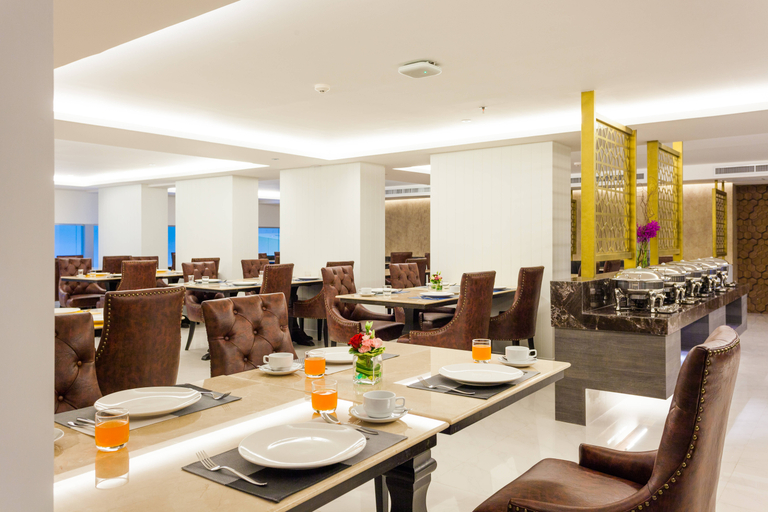 Food & Drinks 5, Grand 5 Hotel & Plaza Sukhumvit Bangkok, Khlong Toey