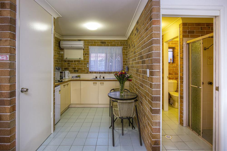 Bathroom 3, The Sunshine Coast Airport Motel, Maroochy - Coastal North