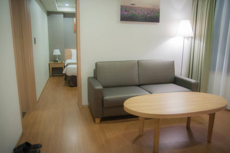 Exterior & Views 2, Benikea Jungmun Hotel, Seogwipo