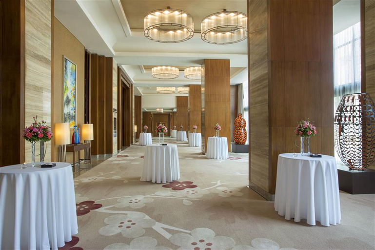 Public Area, Sheraton Huizhou Bailuhu, Huizhou