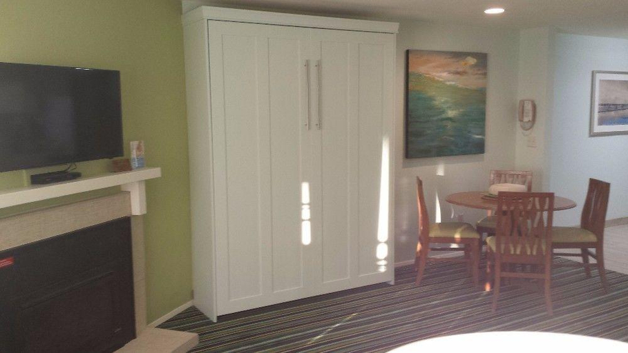 Bedroom 4, WorldMark Surfside Inn, Pacific