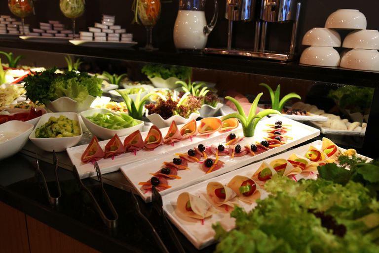 Food & Drinks 5, Pasaport Pier Hotel, Konak