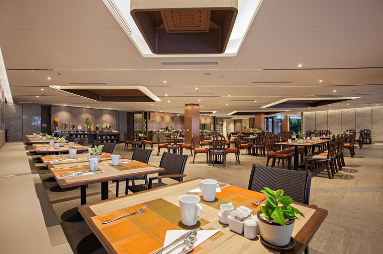 Food & Drinks 5, Le Meridien Khao Lak Resort & Spa, Takua Pa