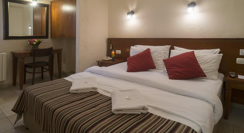 Bedroom 3, Palatin Hotel