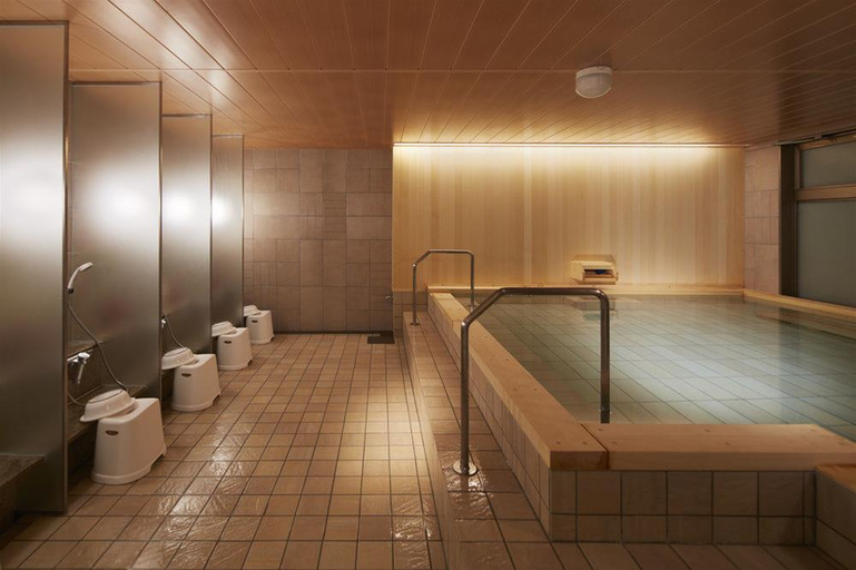 Bathroom 4, Hotel Hokke Club Kagoshima, Kagoshima