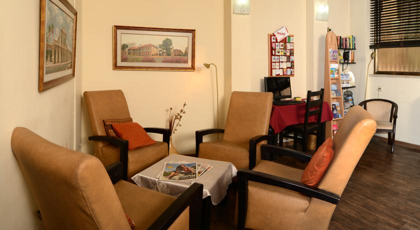 Public Area 2, Little House in Rehavia