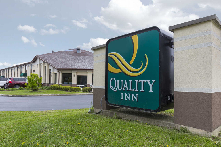 Quality Inn Sycamore - Dekalb, De Kalb