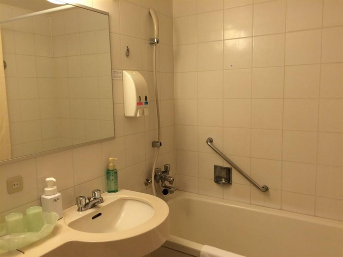 Bathroom 4, Green Hill Hotel Onomichi, Onomichi