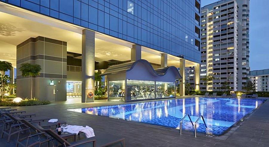 Hotel Boss, Rochor
