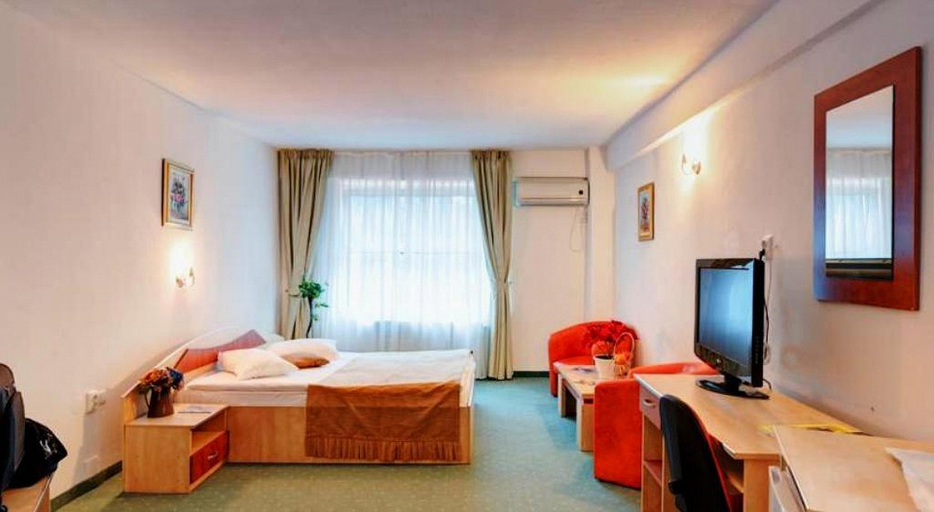 Bedroom 3, Hotel Cornul Vanatorului, Pitesti