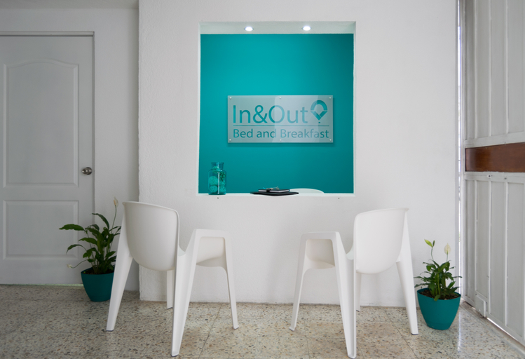 Public Area, In & Out Hotel, ZONA 13