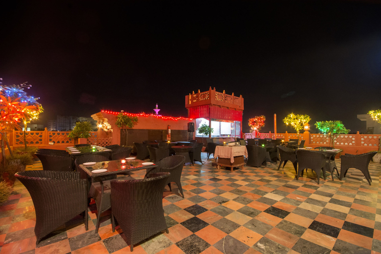 Food & Drinks, Siris 18, Agra