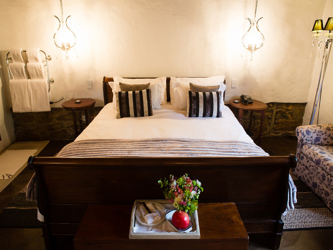 Bedroom 4, Jan Harmsgat Country House, Overberg
