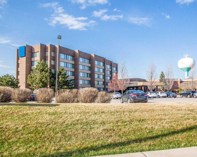 Quality Inn & Suites Orland Park - Chicago, Cook