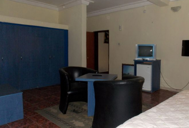 Bedroom 3, Royal Paragon Hotel, Obio/Akp